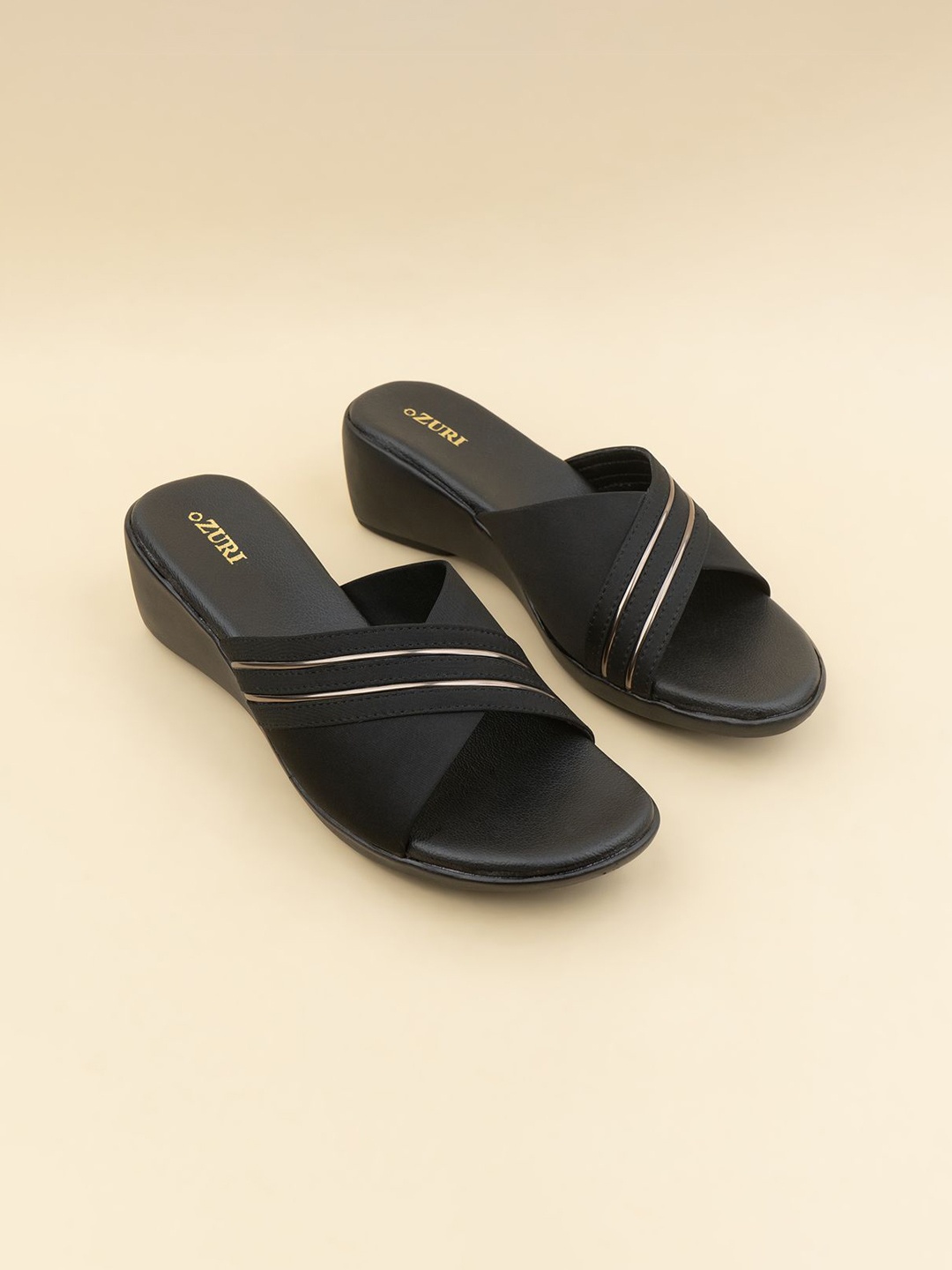 

Ozuri Women Wedge Sandals, Black