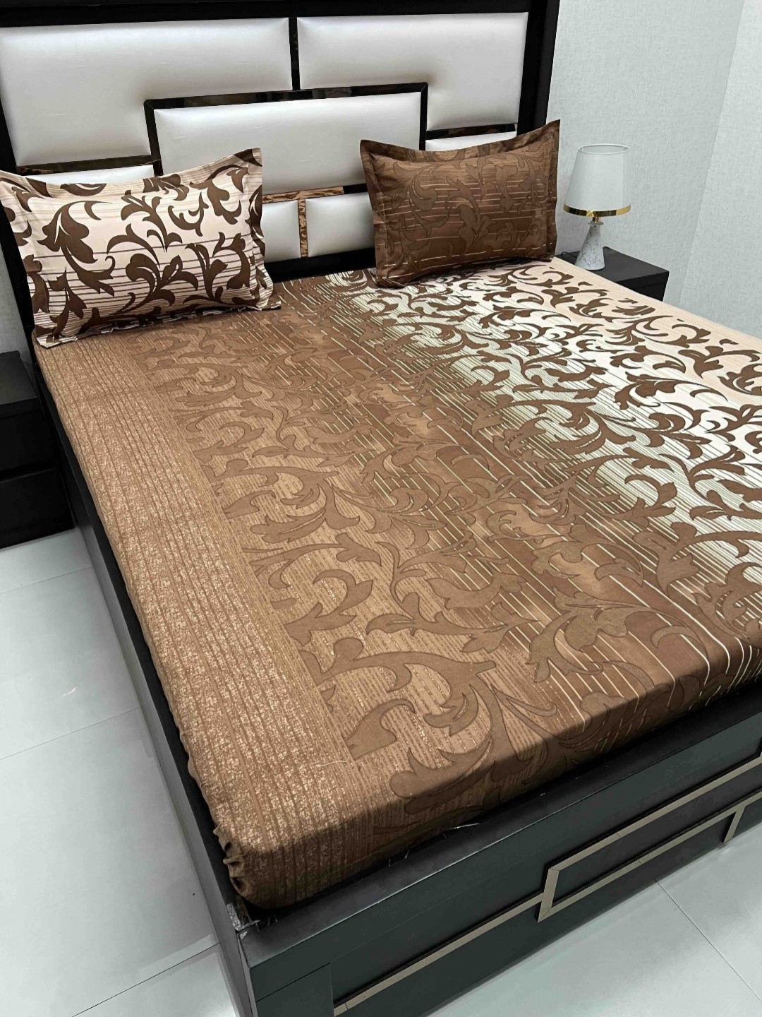 

Pure Decor Amulya Brown Ethnic Printed Microfiber 230 TC Queen Bedsheet Set 2.55 x 2.27 m