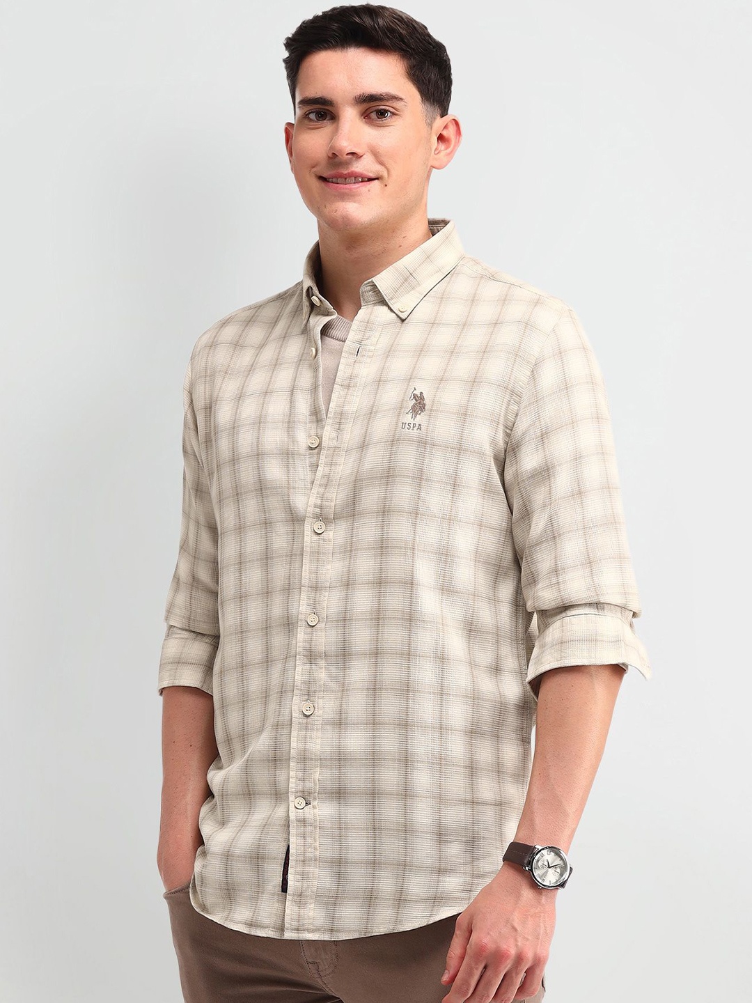 

U.S. Polo Assn. Denim Co. Men Smart Slim Fit Opaque Checked Casual Shirt, Beige
