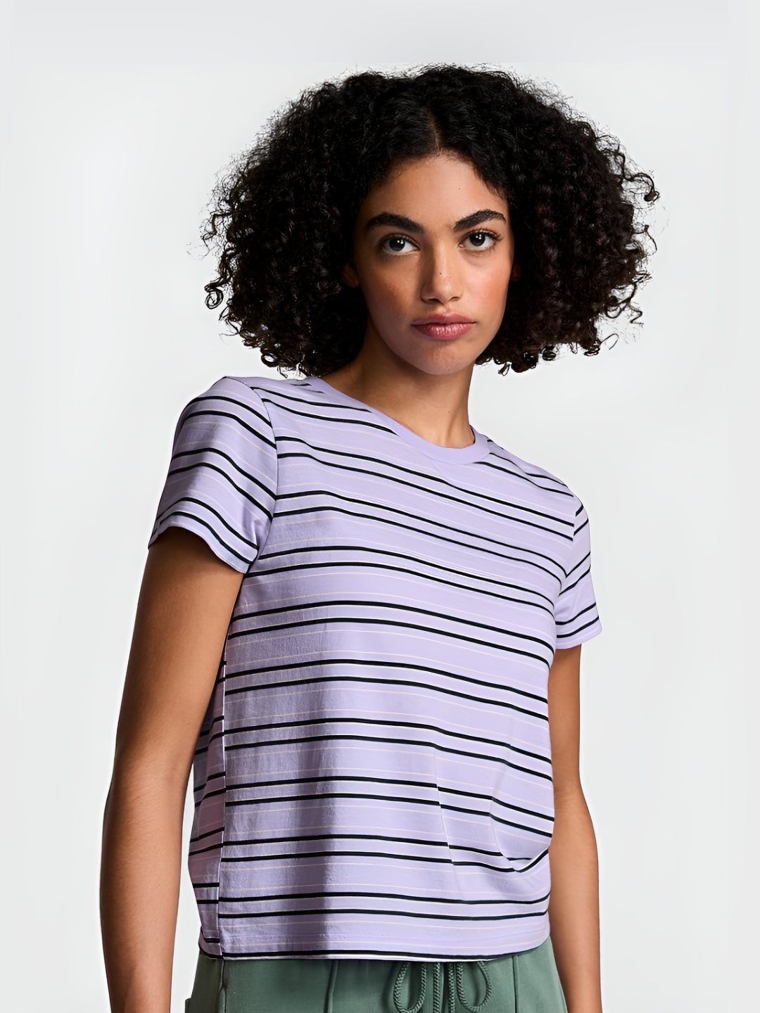 

Victoria's Secret Women Striped V-Neck Extended Sleeves Pockets T-shirt, Multi