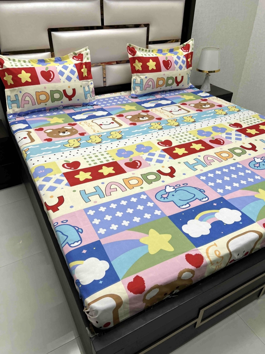 

Pure Decor Kids Queen Size Double Bed Bedsheet With 2 Pillow Covers 2.28m X 2.54m, Yellow