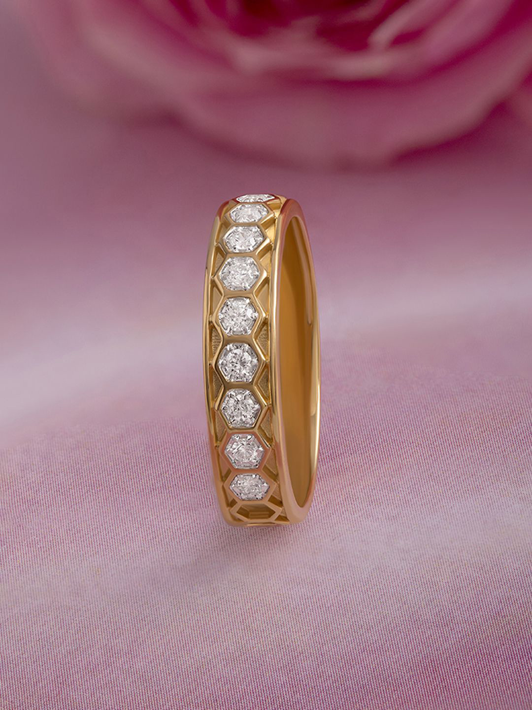 

Mia by Tanishq Men 14 KT Gold Honeycomb Flex Diamond-Studded Finger Ring - 3.63 g