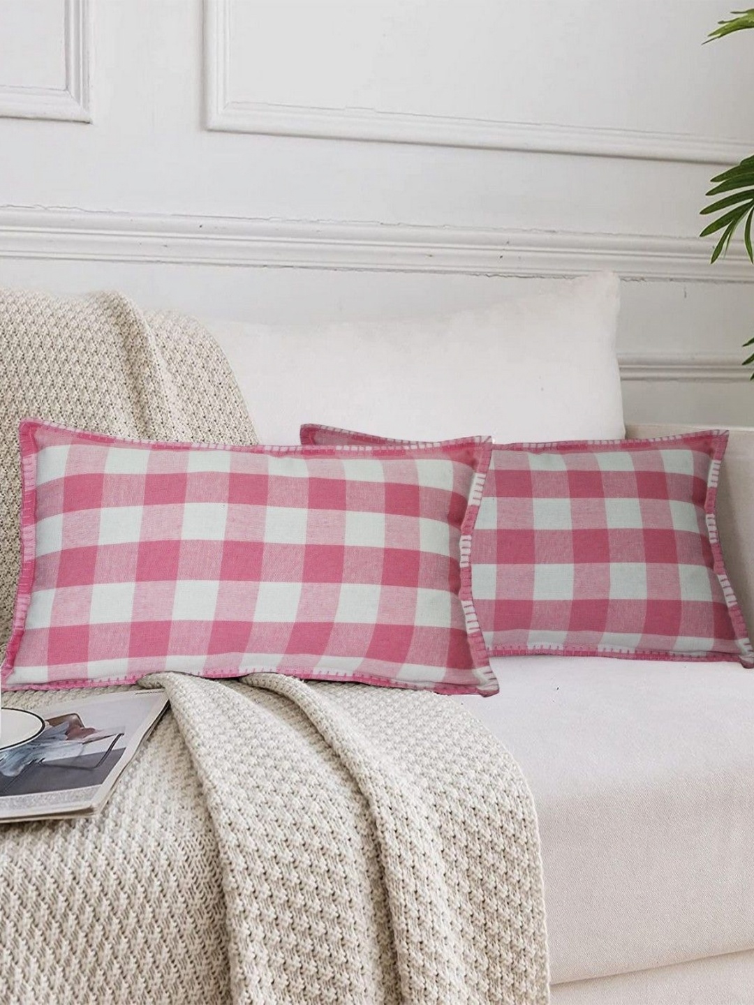 

Lushomes Set of 2 Pink & White Checked Rectangle Cushion Covers