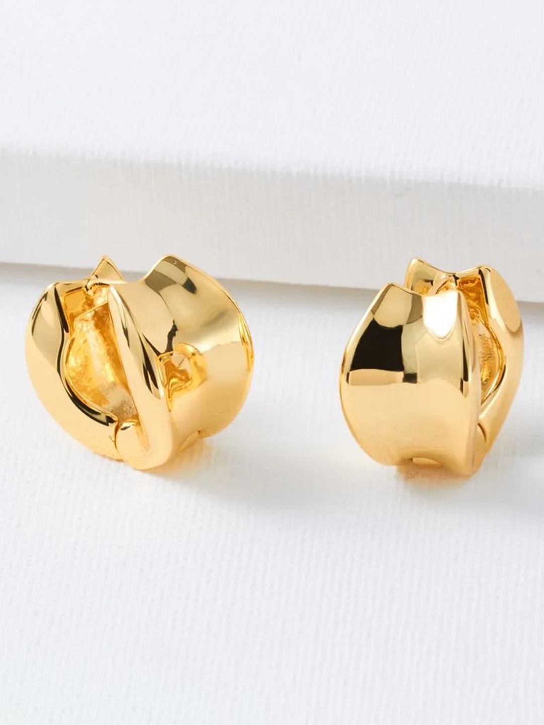 

MEENAZ Contemporary Gold-Plated Hoop Earrings