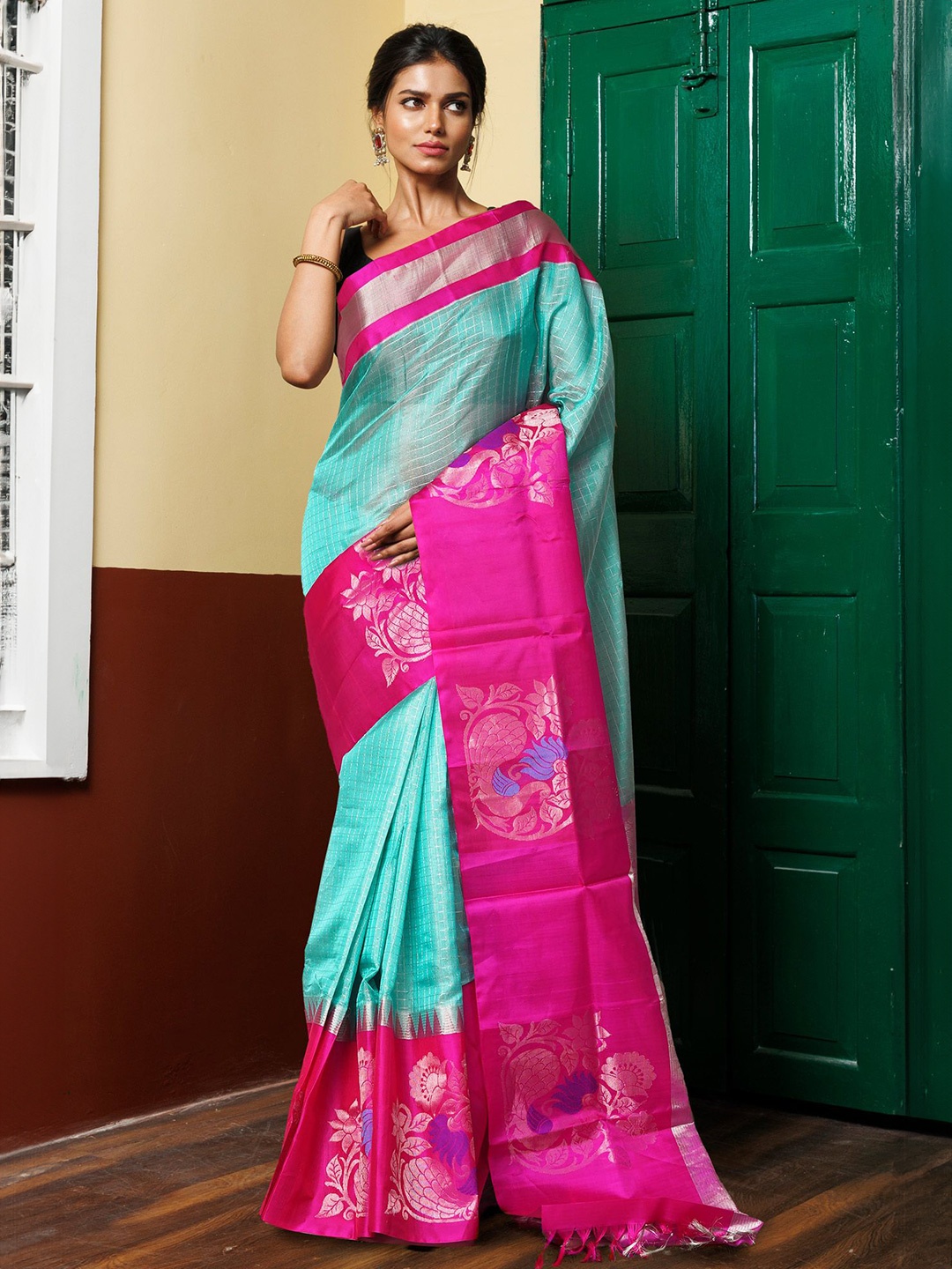 

Unnati Silks Woven Design Zari Silk Cotton Handloom Kanjeevaram Saree, Green