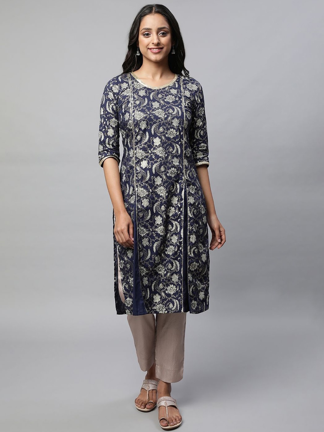 

AURELIA Women Ethnic Motifs Printed Thread Work Kurta, Blue