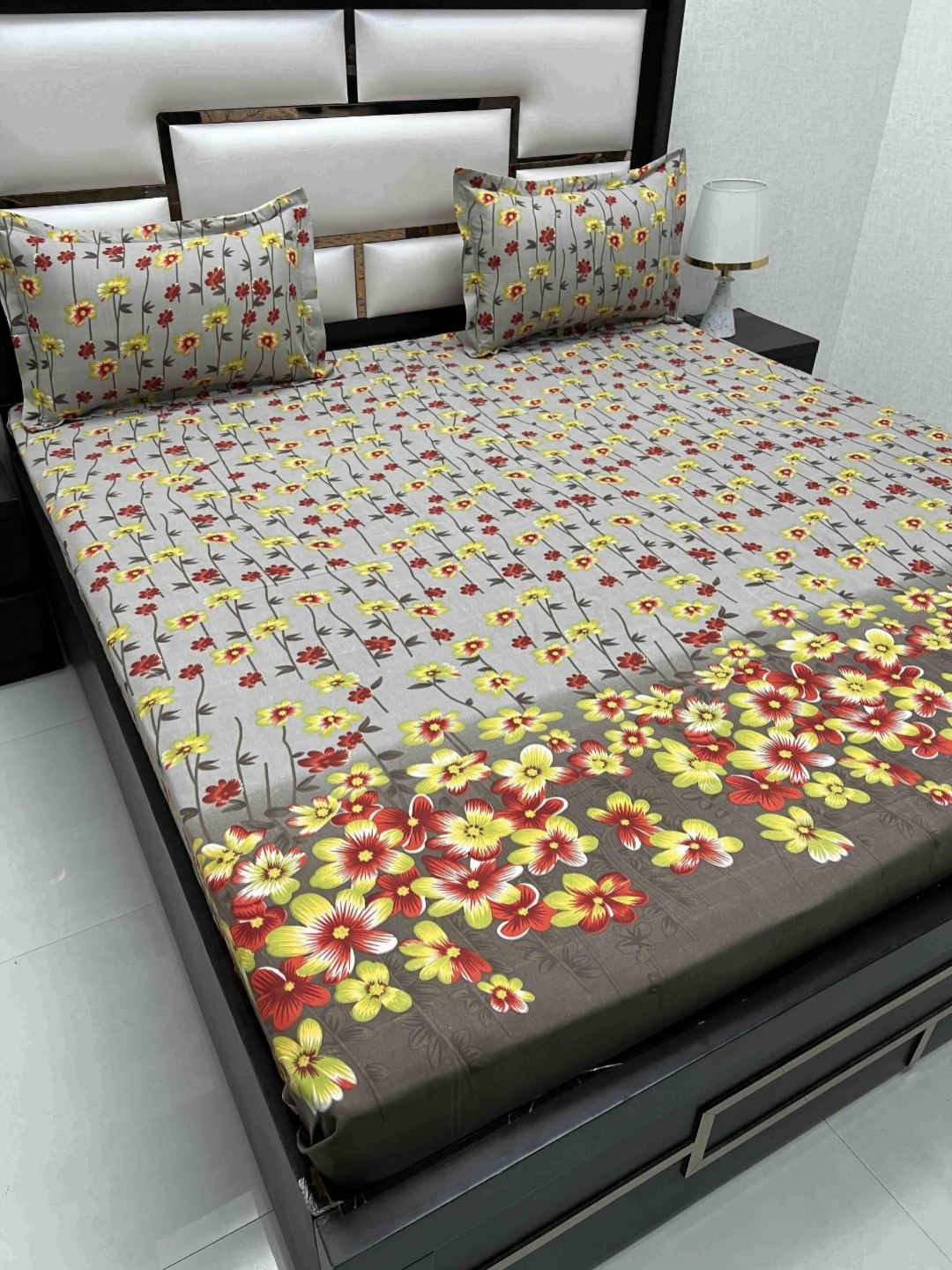 

Pure Decor Queen Size Double Bed Bedsheet With 2 Pillow Covers 2.28m X 2.54m, Grey