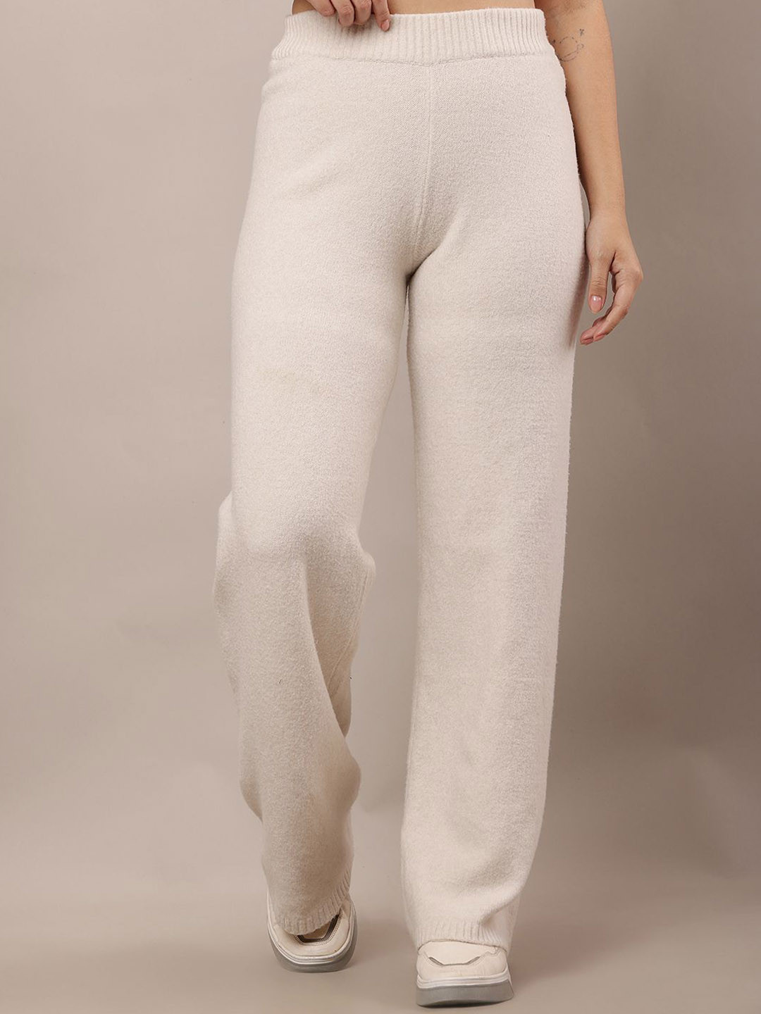 

NoBarr Women Trousers, White