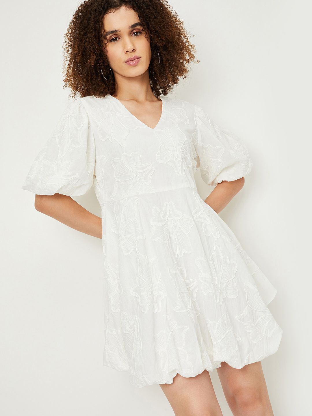 

max Flared Sleeve Fit & Flare Dress, Off white