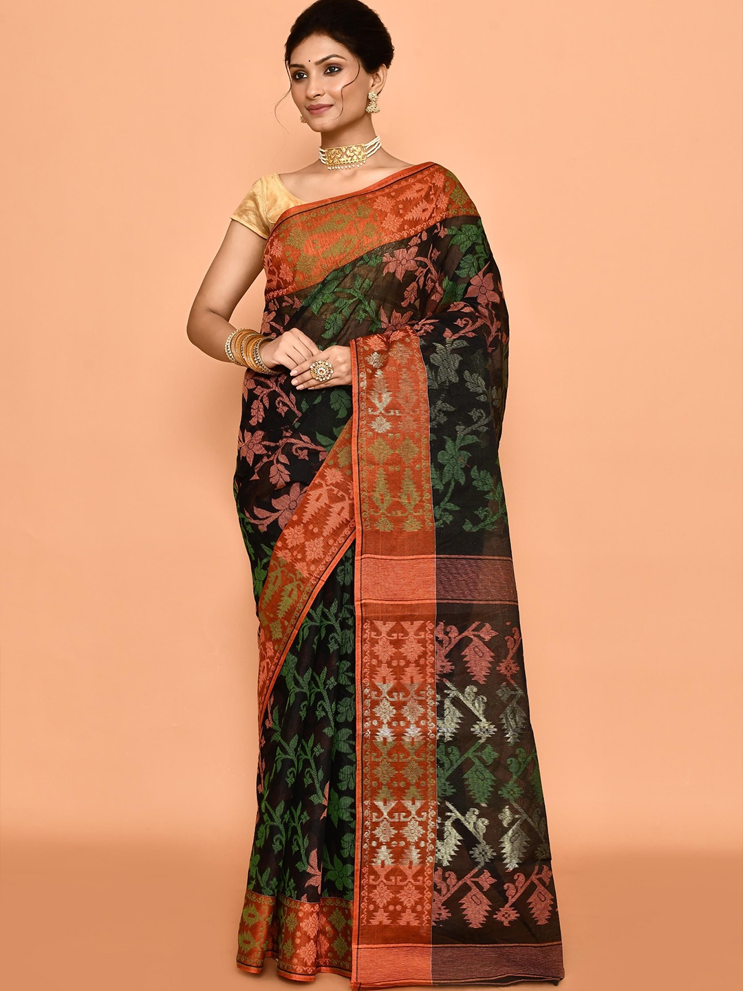 

PUKU Floral Patchwork Pure Cotton Taant Saree, Black
