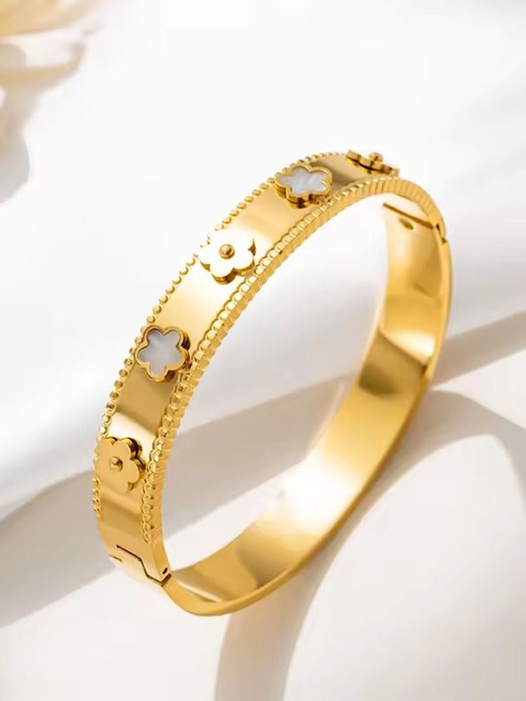 

DIVASTRI Gold-Plated Stainless Steel Anti Tarnish Kada Bracelet