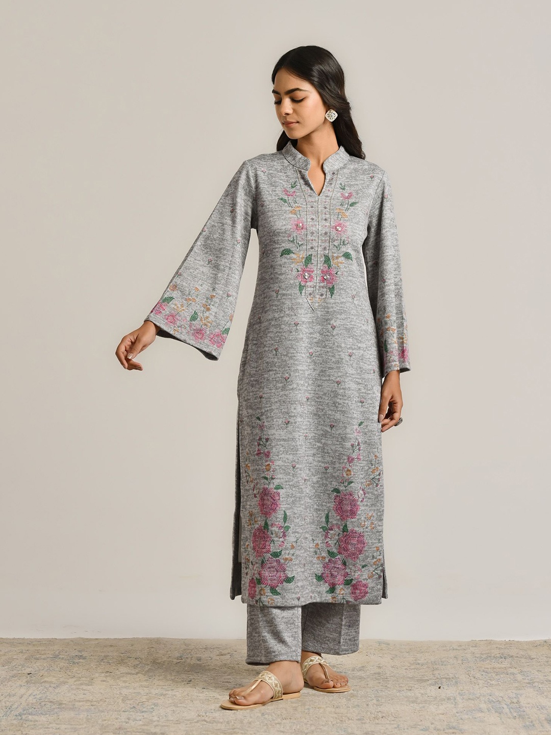 

Rustorange Floral Embroidered A Line Kurta with Trousers, Grey