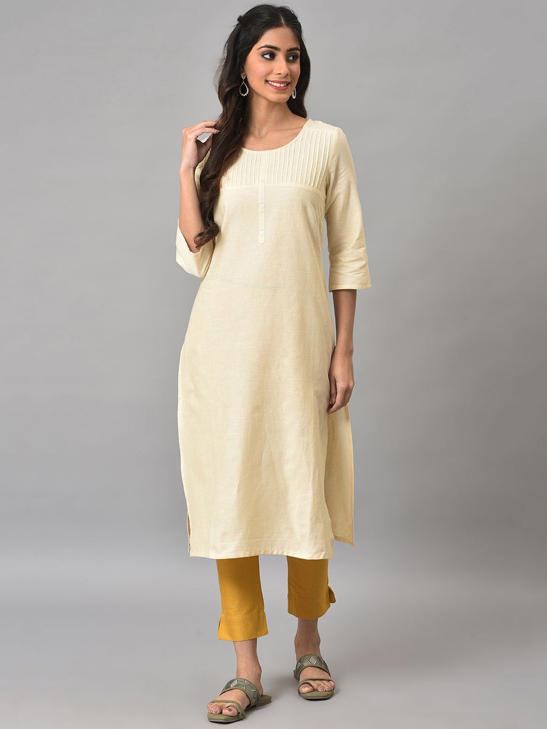 

AURELIA Women Chikankari Kurta, Na