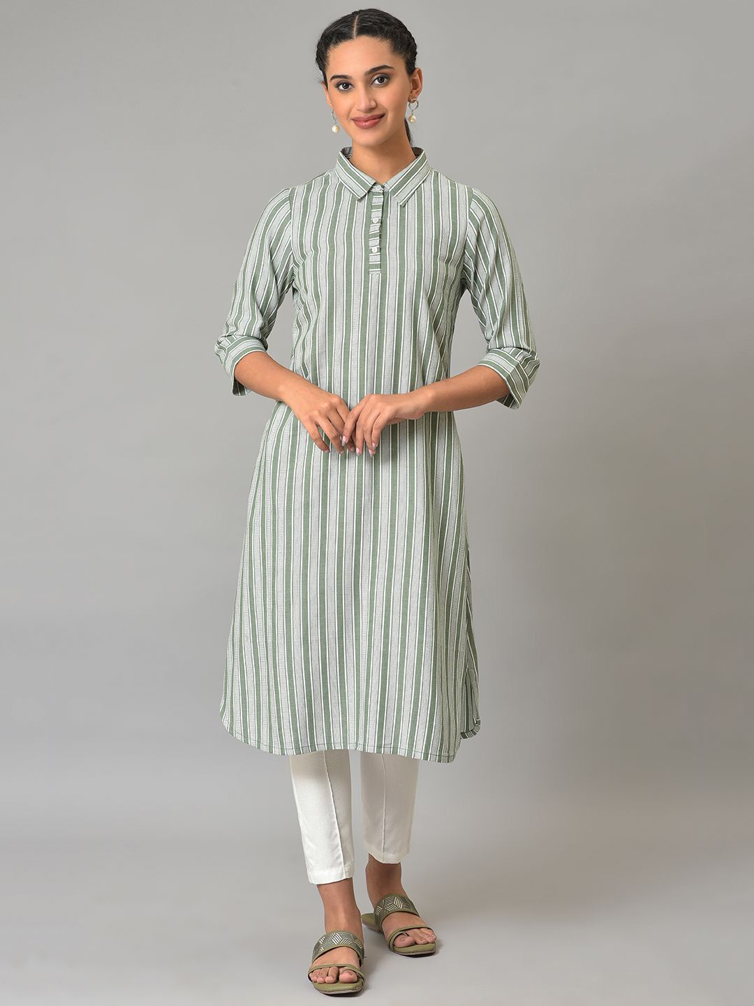 

AURELIA Women Striped Thread Work Pathani Kurta, Green