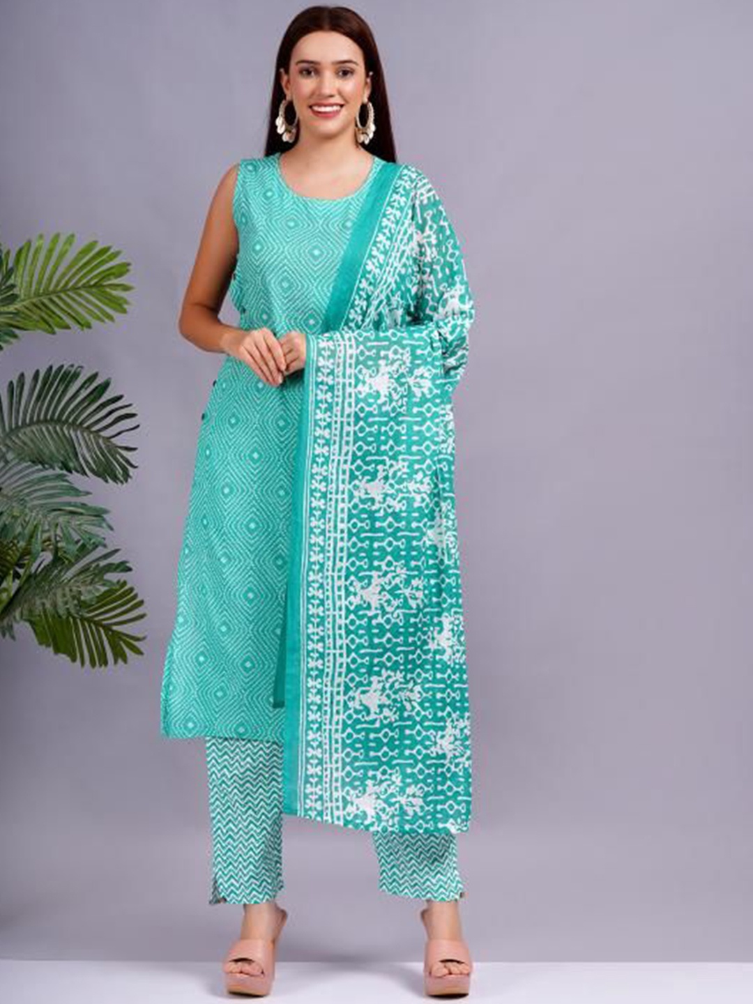 

KALINI Women Bandhani Printed Regular Pure Cotton Kurta with Trousers & With Dupatta, Green