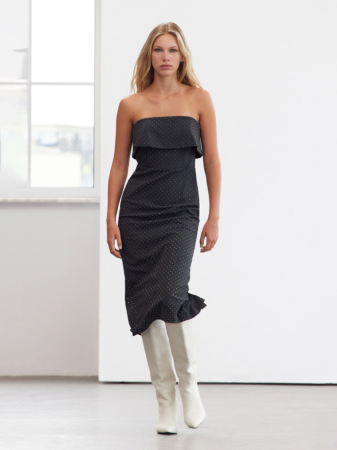 

Trendyol Off-Shoulder Bodycon Dress, Na