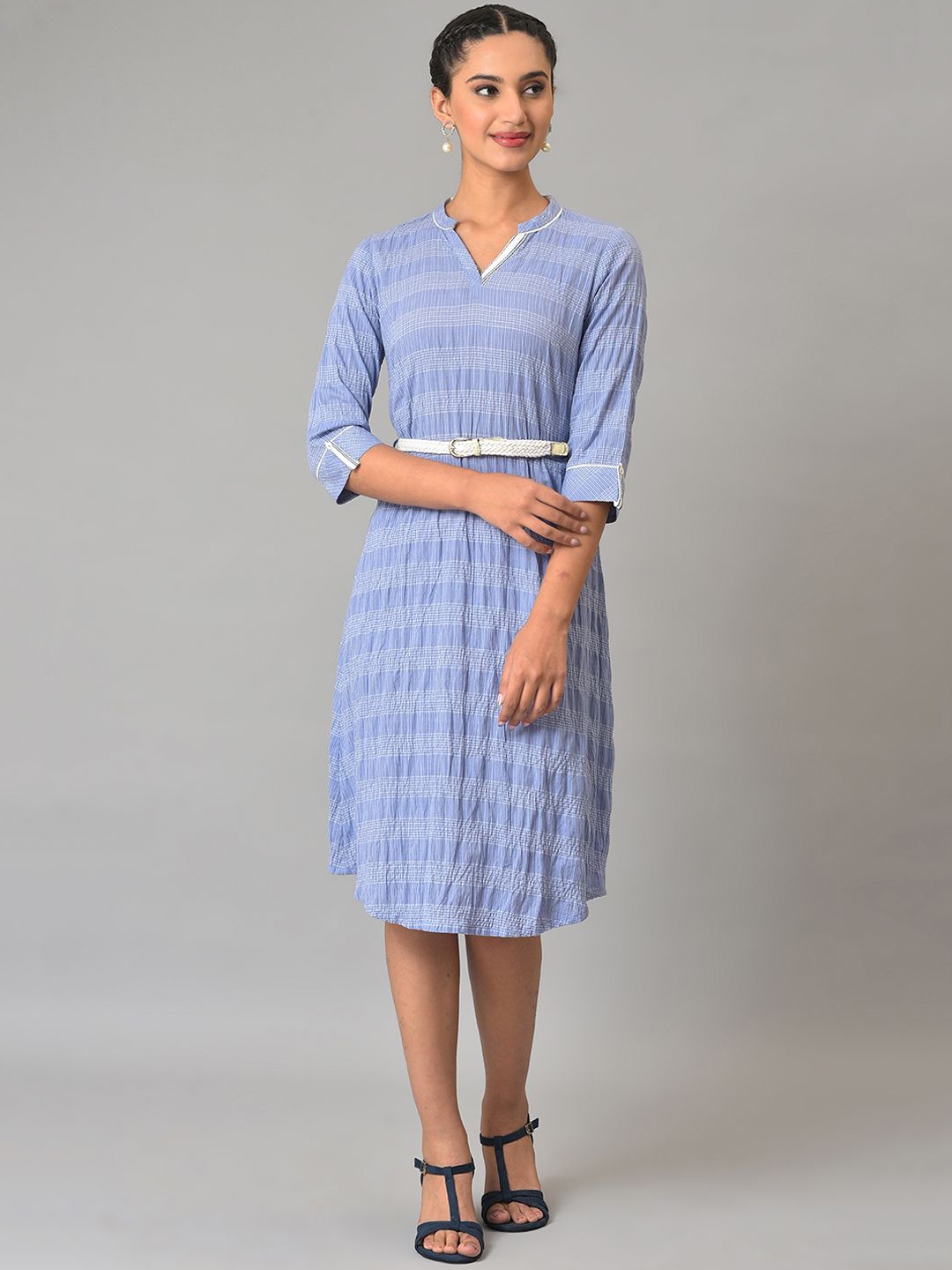 

AURELIA Women Printed Mirror Work Kurta, Blue