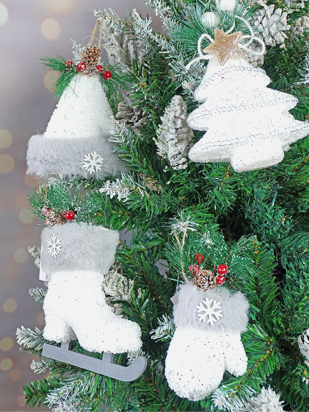 

Little Surprise Box LLP Set Of 4 White Winter Themed Christmas Tree Ornaments