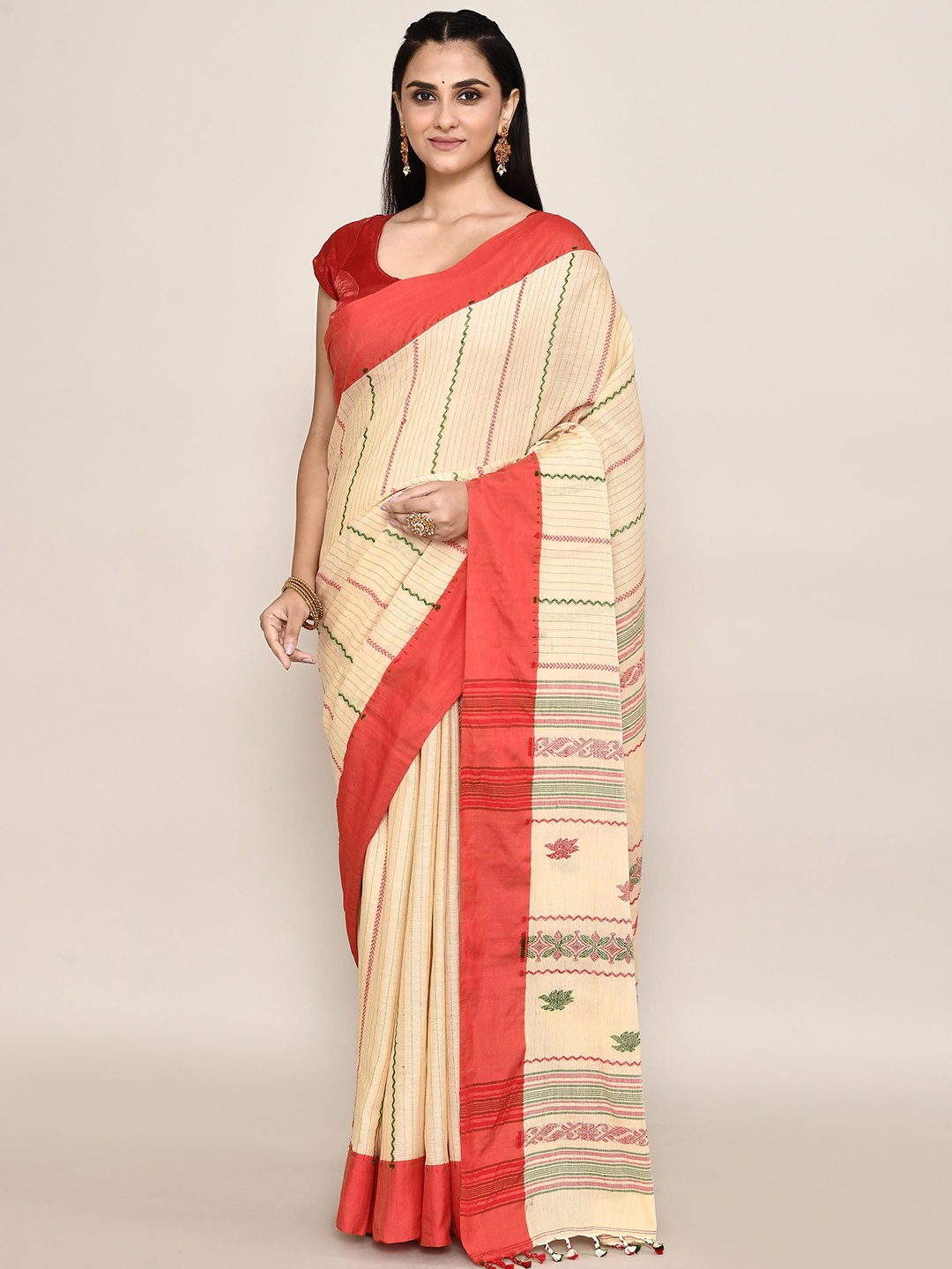 

PUKU Ethnic Motifs Woven Design Patchwork Pure Cotton Taant Saree, Beige