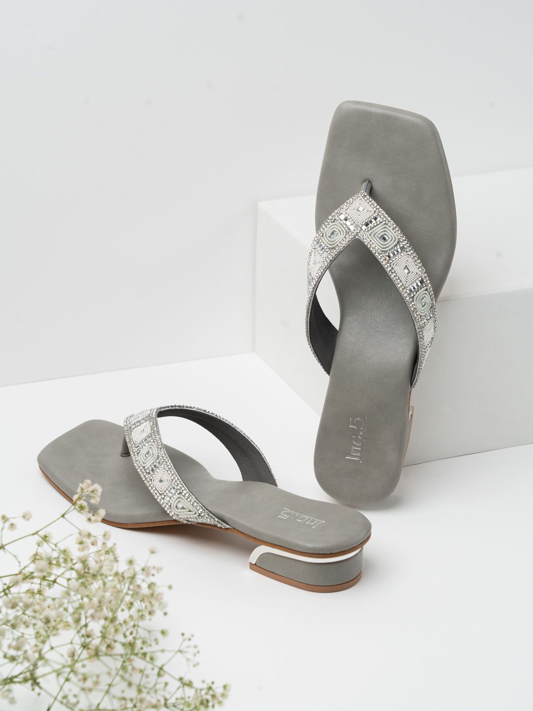 

Inc 5 Women Embellished Block Heel Sandals, Silver