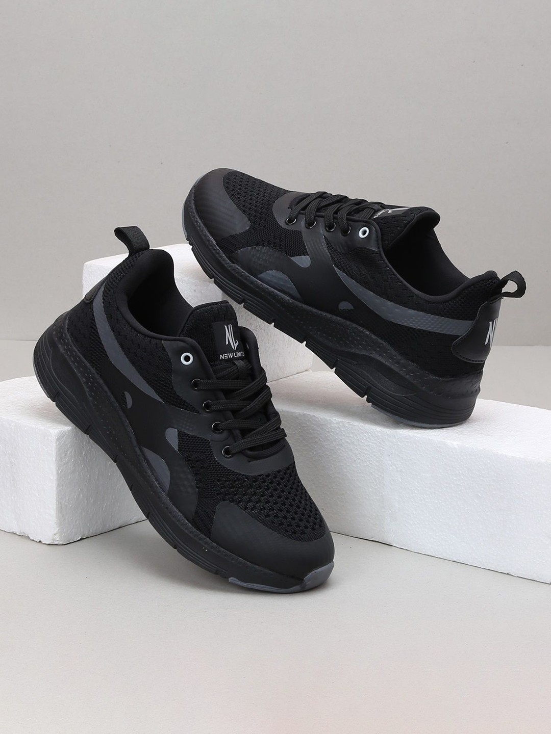 

NEW LIMITS Men Woven Design Lace-Ups Trekking Shoes, Black