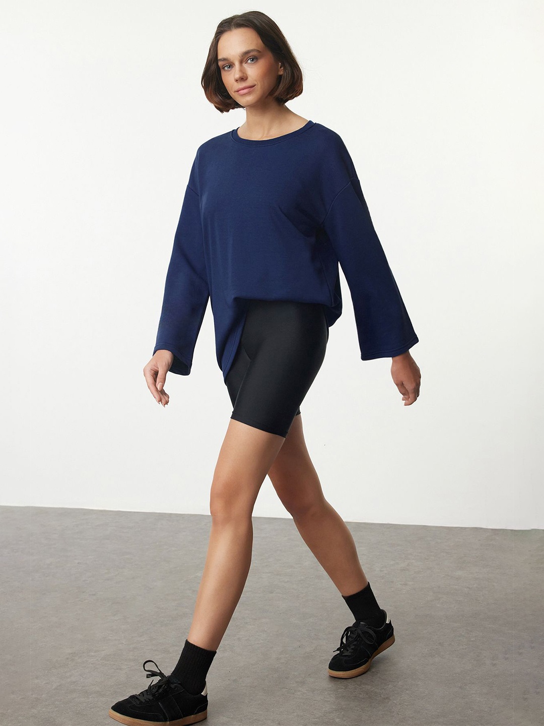 

Trendyol Women Colourblocked Sweatshirt, Na