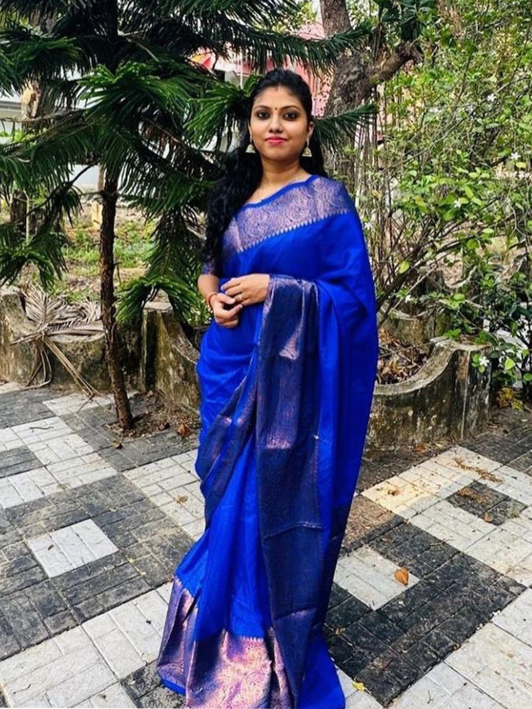 

Wuxi Woven Design Zari Pure Silk Banarasi Saree, Blue