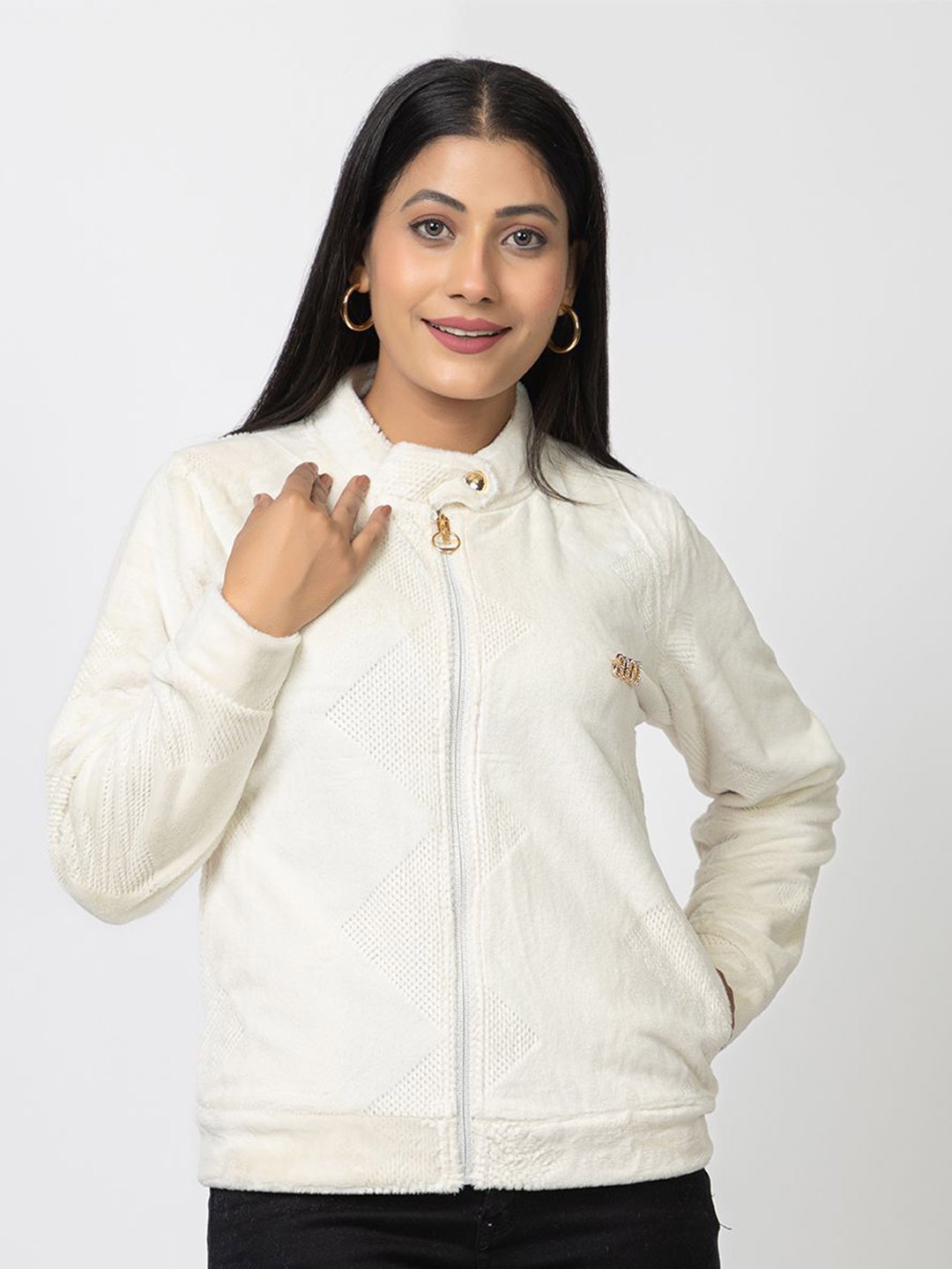 

Navsha Women Sweatshirt, Off white