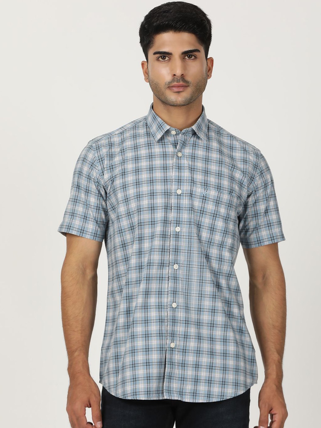 

Greenfibre Men Opaque Checked Casual Shirt, Blue