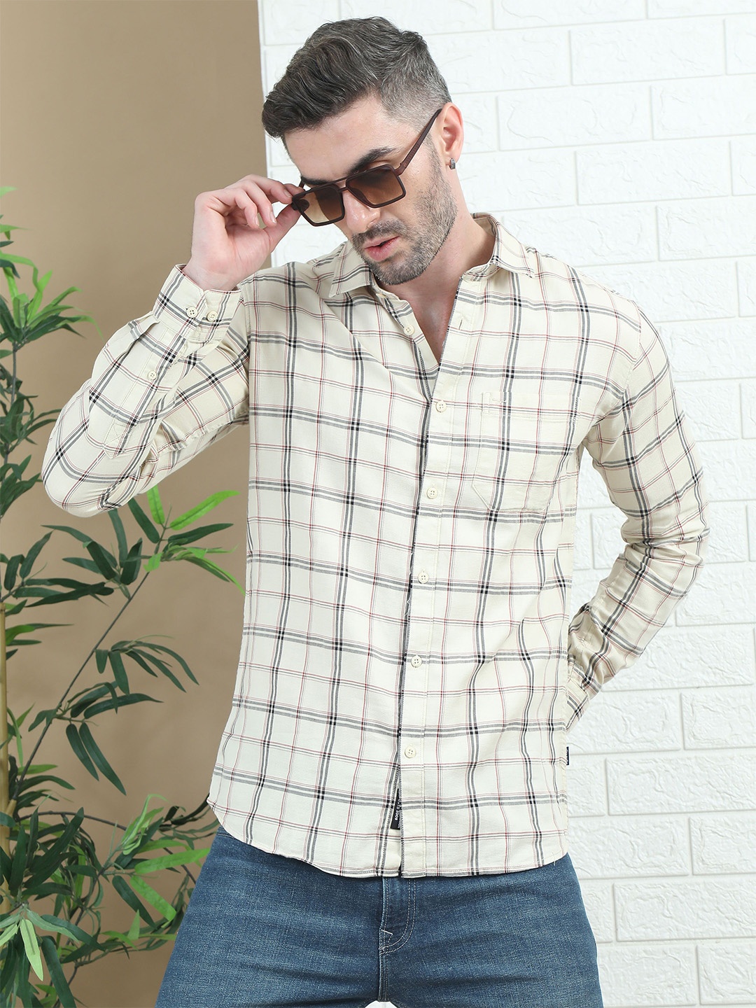 

RIGS AND RAGS Men Classic Windowpane Checks Opaque Checked Casual Shirt, Cream