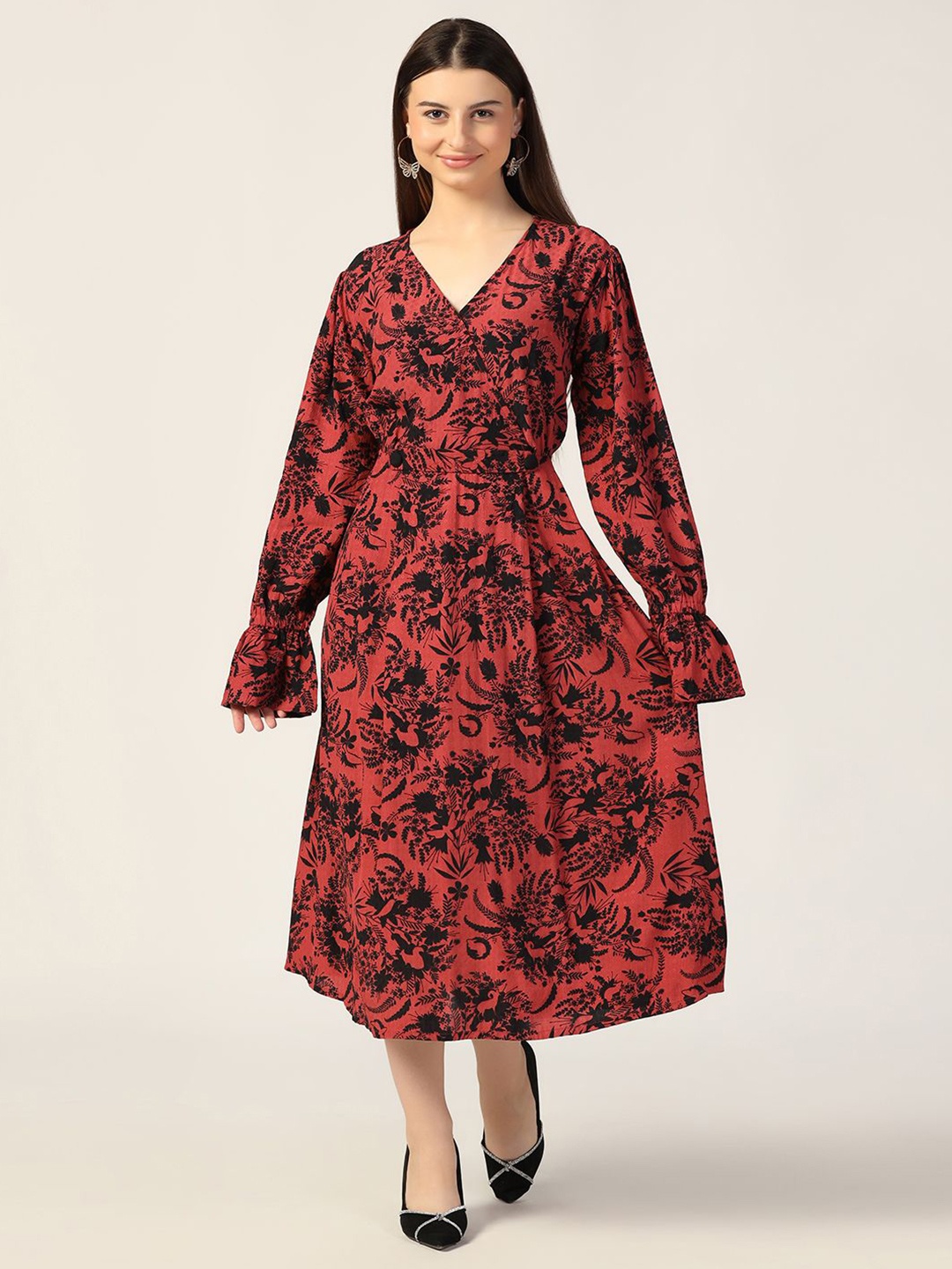 

Mustard Women Floral Print Bell Sleeve Fit & Flare Dress, Coral