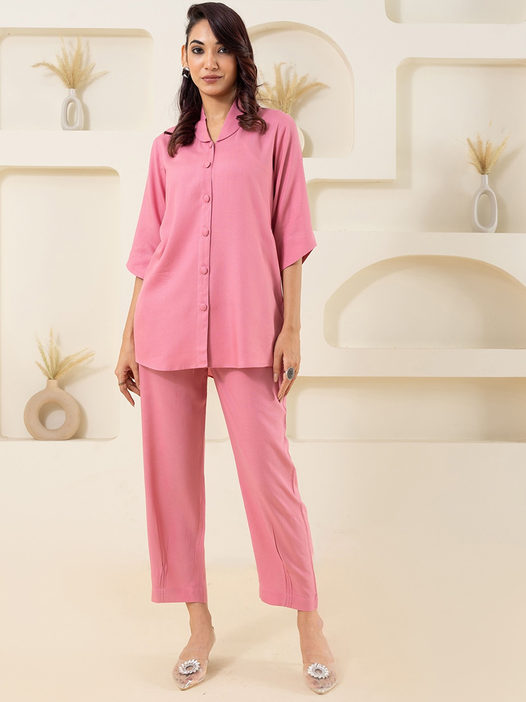 

GULABOSITABO Shawl Collar Shirt With Trousers, Pink