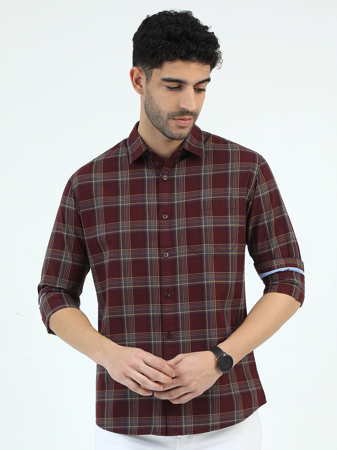 

RIGS AND RAGS Men Classic Tartan Checks Opaque Checked Casual Shirt, Maroon