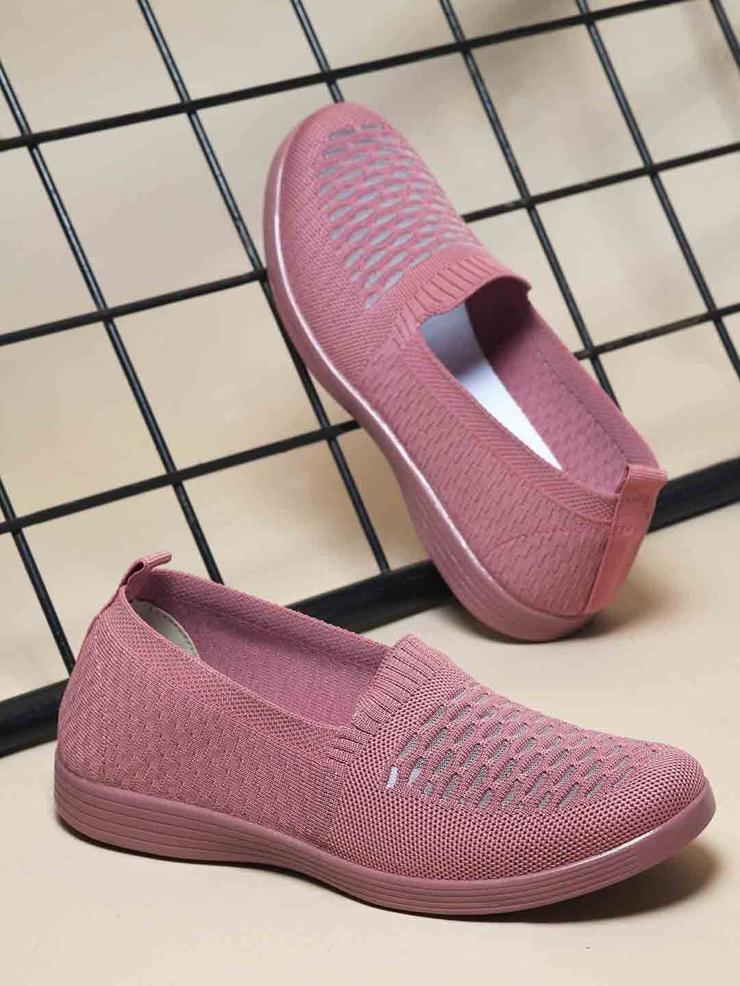 

WELCOME Women Slip-On Sneakers, Pink