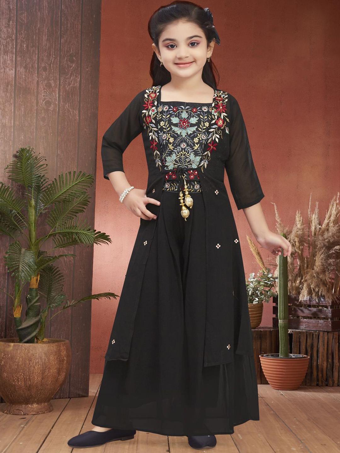 

BAESD Girls Embroidered Regular Thread Work Kurta with Palazzos, Black