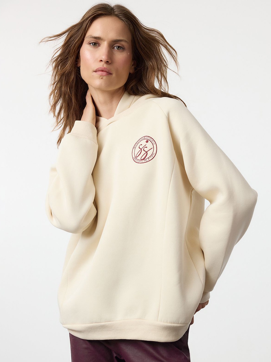 

Trendyol Women Sweatshirt, Na