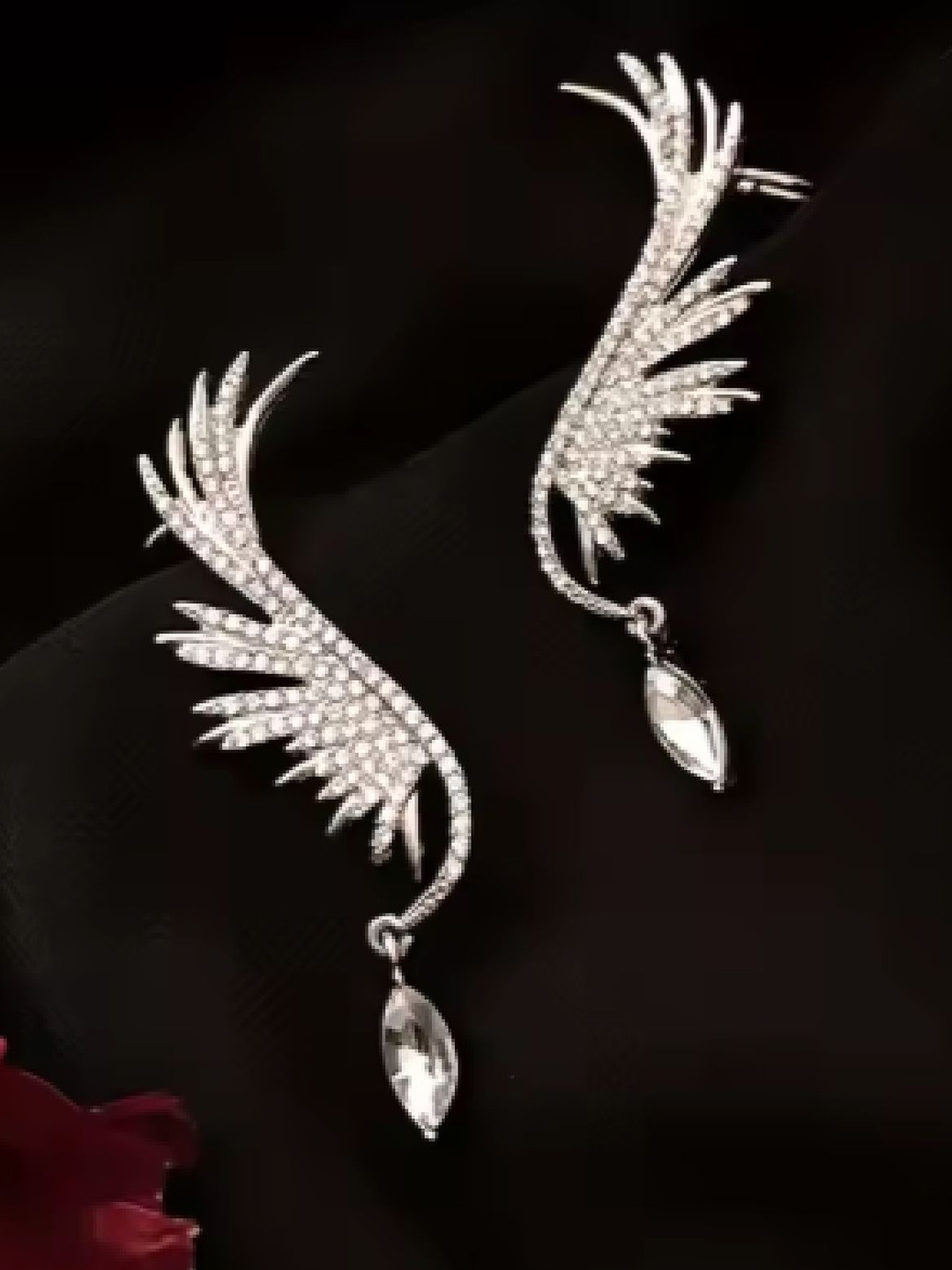 

ISHKAARA Contemporary Drop Earrings, Silver