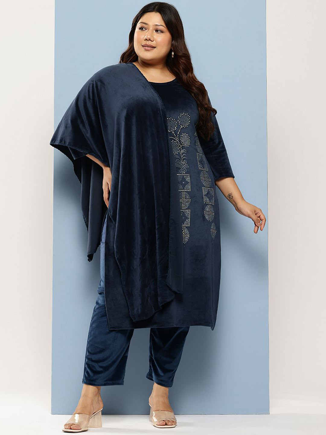 

BAESD Women Embroidered Regular Velvet Kurta with Trousers & With Dupatta, Blue