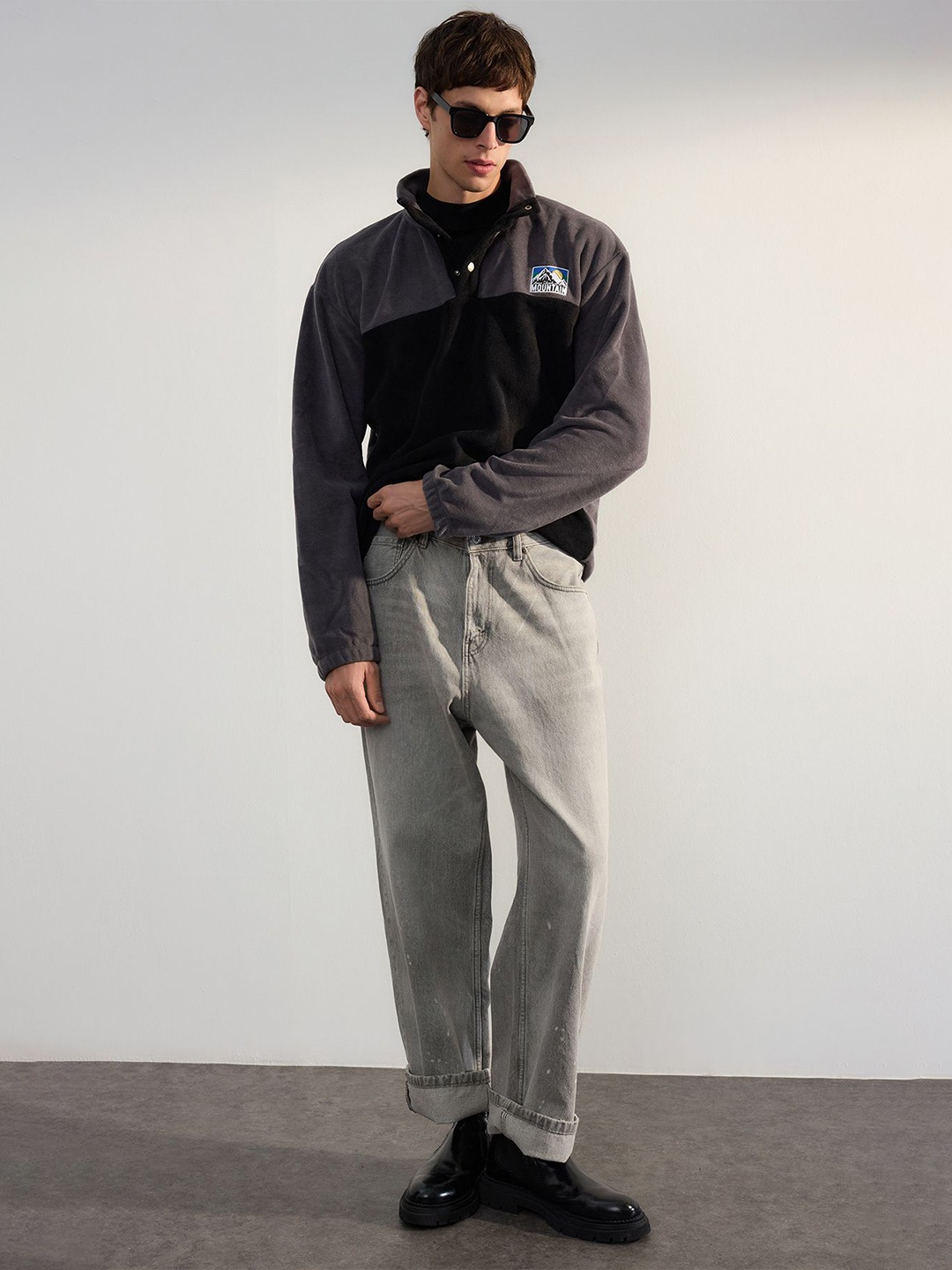 

Trendyol Men Baggy Sweatshirt, Na