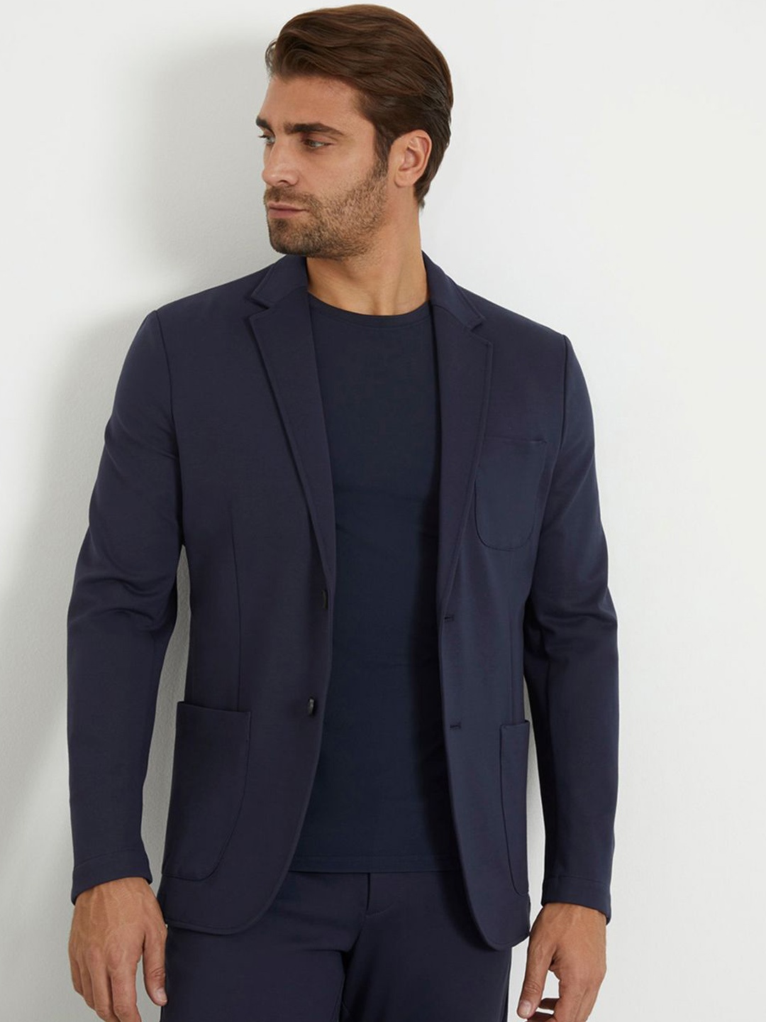 

GUESS Notched Lapel Collar Single-Breasted Casual Blazer, Navy blue