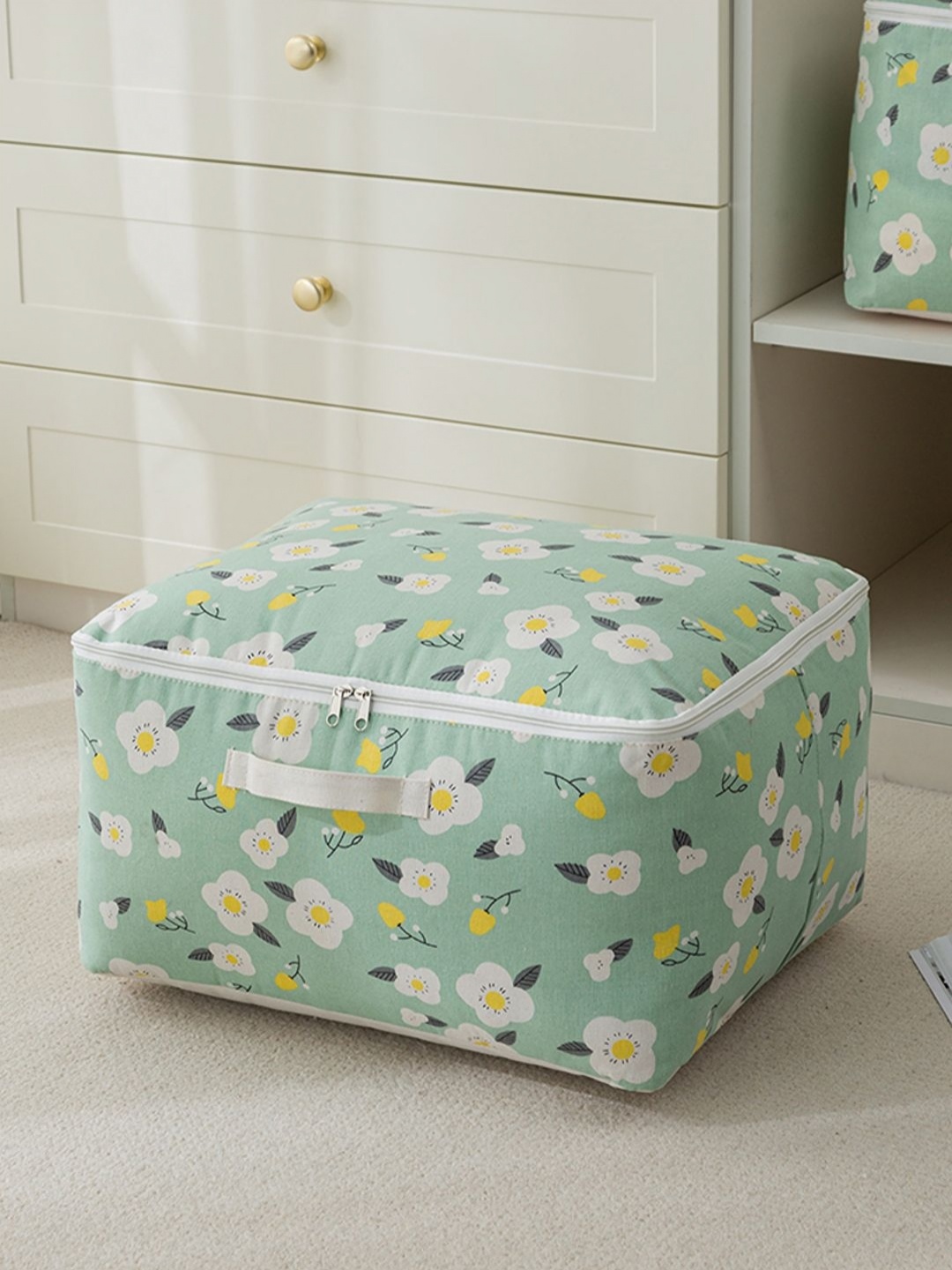 

HOKIPO Green & White Floral Printed Clothes Storage Organizer