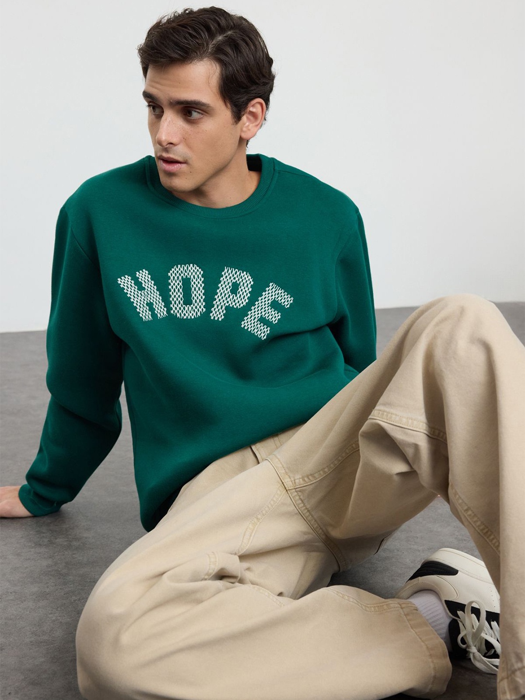 

Trendyol Men Printed Sweatshirt, Na