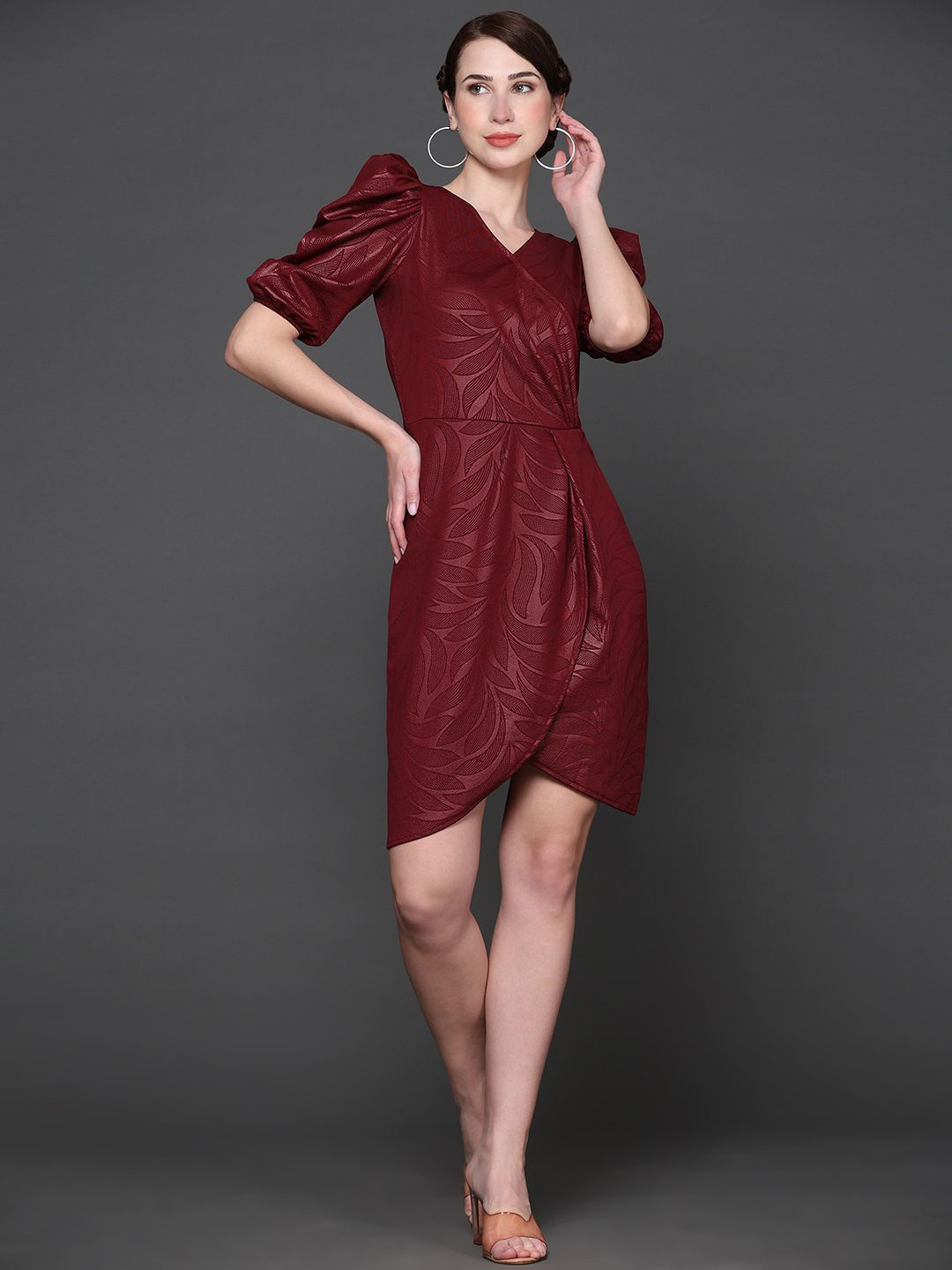 

The Roadster Lifestyle Co Self Design Wrap Dress, Maroon