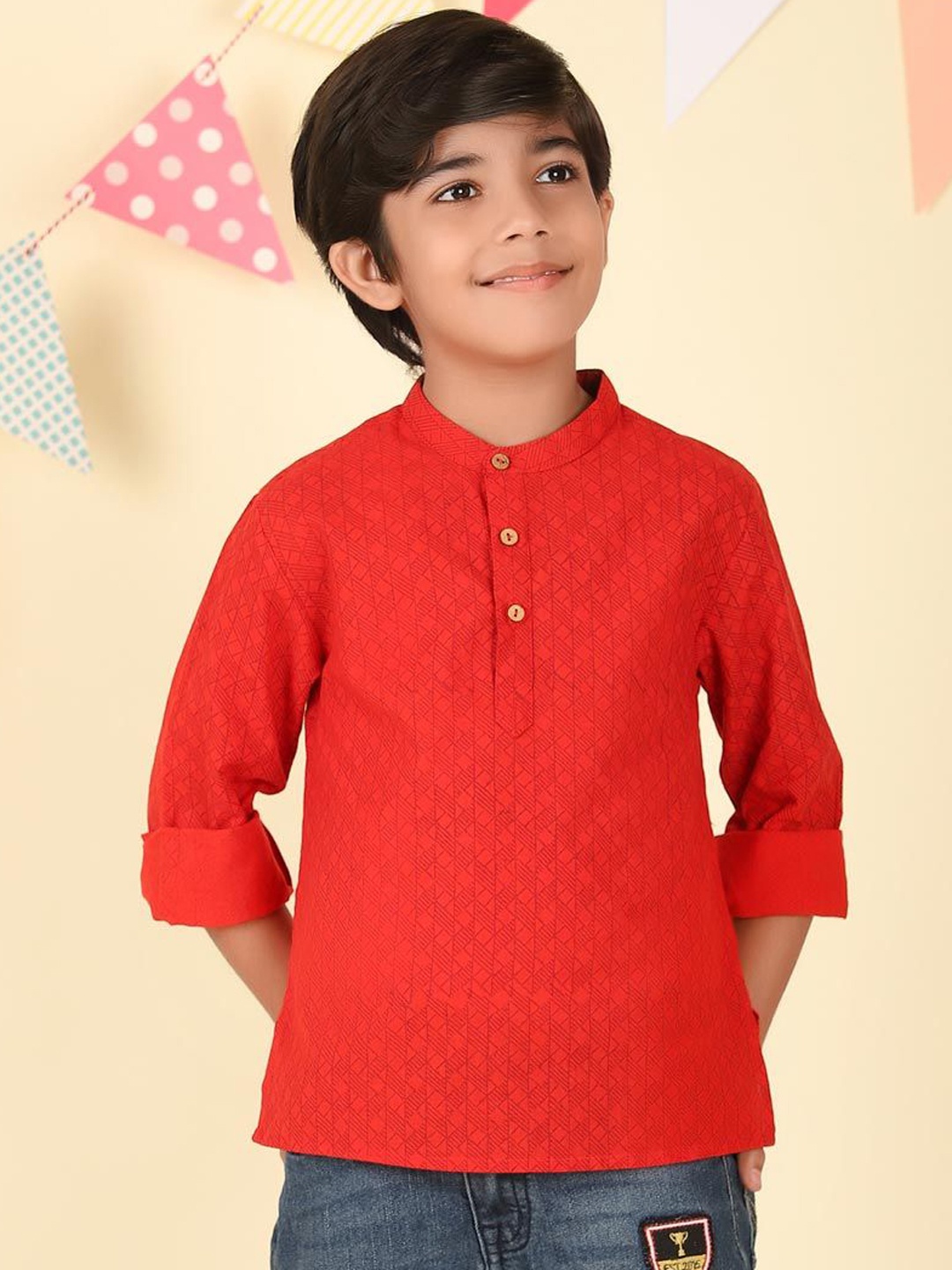 

Fabindia Boys Geometric Printed Flared Sleeves Thread Work Kurta, Red