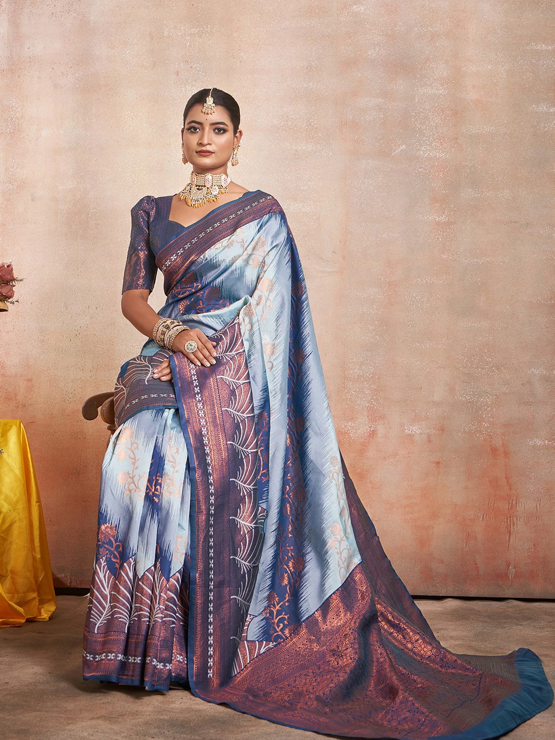 

Wuxi Floral Woven Design Zari Pure Silk Banarasi Saree, Navy blue