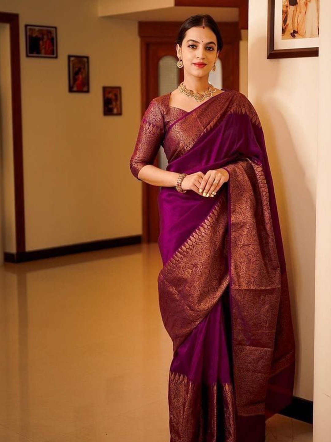 

Wuxi Woven Design Pure Silk Banarasi Saree, Magenta