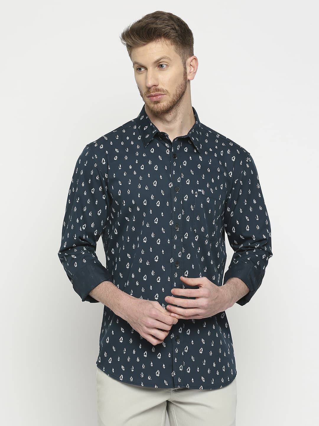 

Basics Men Slim Fit Opaque Printed Casual Shirt, Navy blue