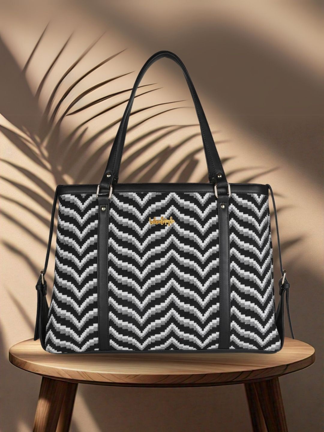 

LIKE STYLE Ethnic Motifs Colourblocked Structured Shoulder Bag, White
