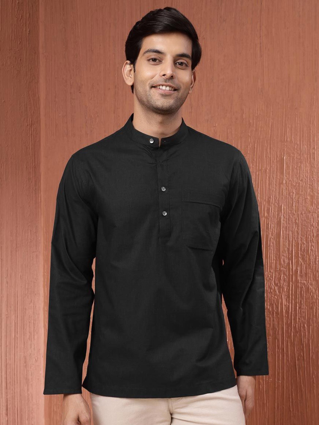 

Fabindia Men Opaque Casual Shirt, Black