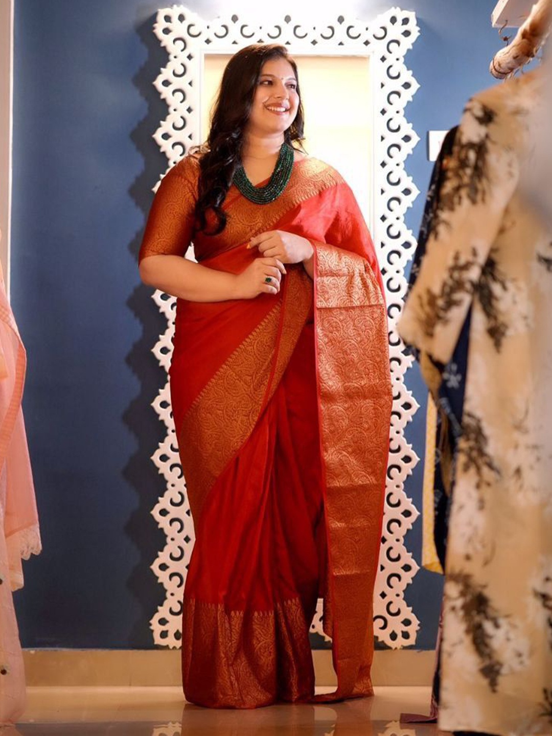 

Wuxi Zari Pure Silk Banarasi Saree, Red